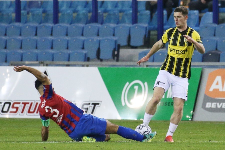 Vitesse vs. DVS´33 Ermelo (2021/22)_48