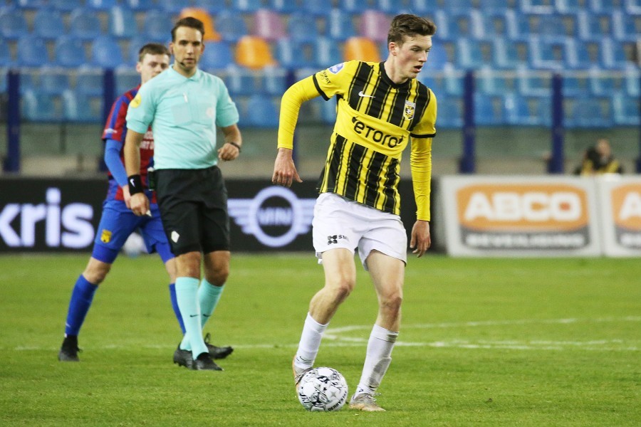 Vitesse vs. DVS´33 Ermelo (2021/22)_58