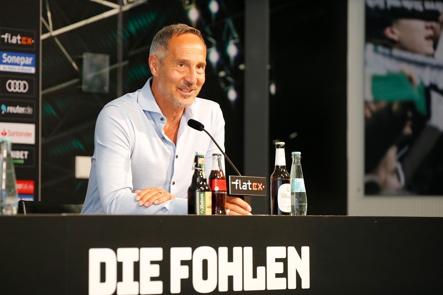 Vorstellung Adi Hütter (02.07.2021)_12