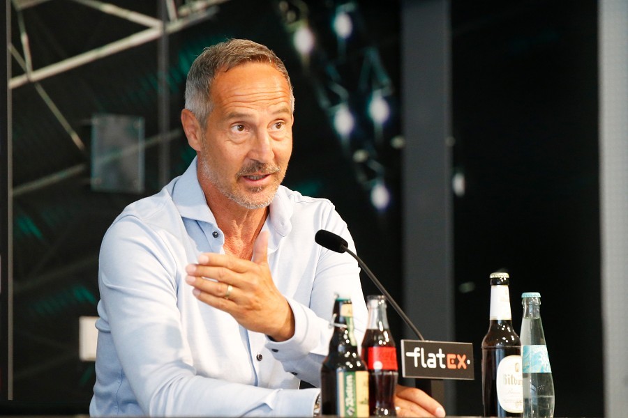 Vorstellung Adi Hütter (02.07.2021)_6