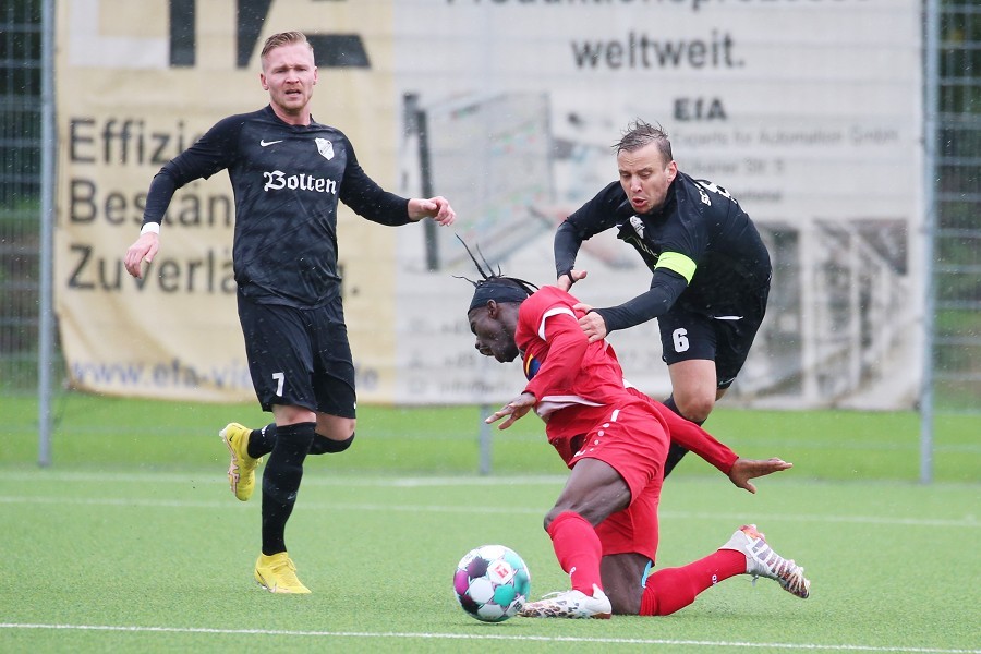 VSF Amern vs. SC Victoria Mennrath (2022/23)_18