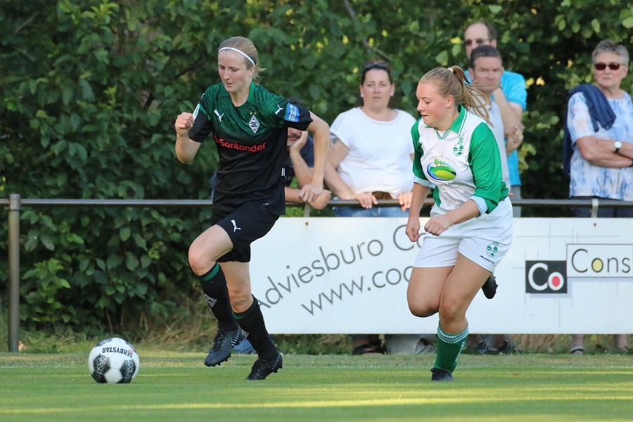 VV Bieslo- Borussia Mönchengladbach (2019/20)_13