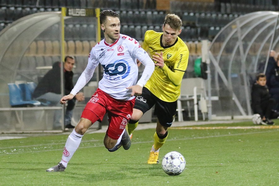 VVV Venlo- KV Kortrijk (2019/20)_17