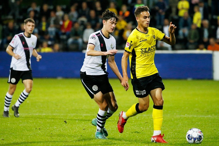 VVV Venlo vs. FC Den Bosch (2021/22)_18