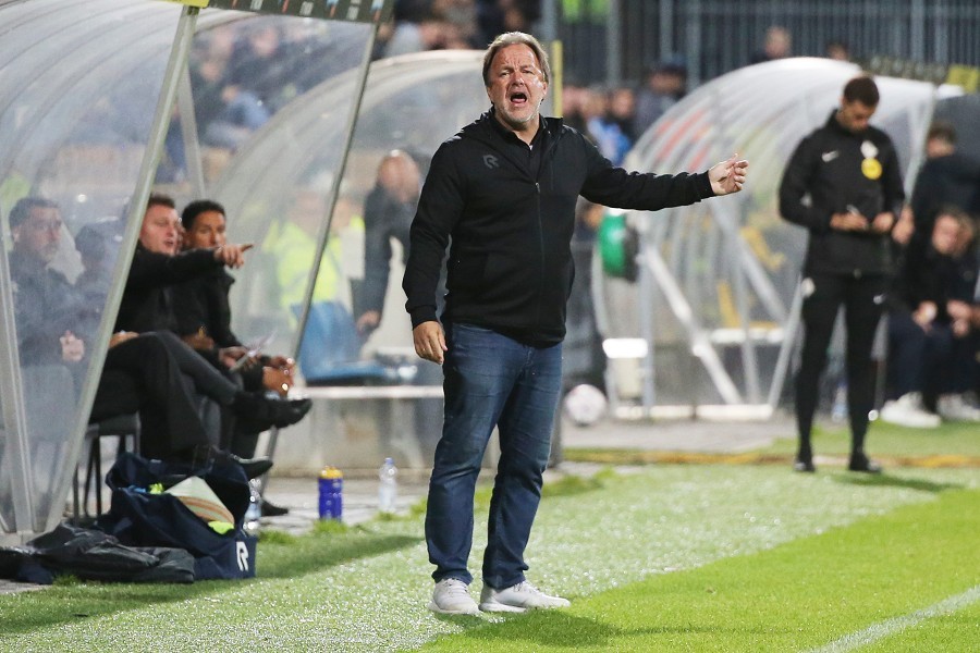 VVV Venlo vs. Telstar (2022/23)_24