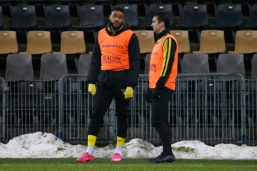 VVV Venlo vs. Vitesse Arnheim (2020/21)_36