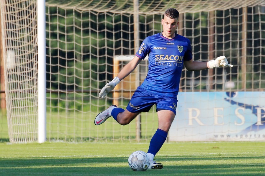 VVV Venlo vs. VV Una Zeelst (2021/22)_21