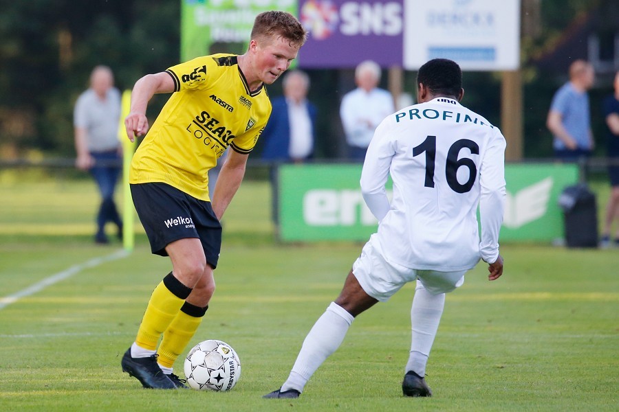 VVV Venlo vs. VV Una Zeelst (2021/22)_23