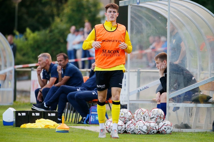 VVV Venlo vs. VV Una Zeelst (2021/22)_28