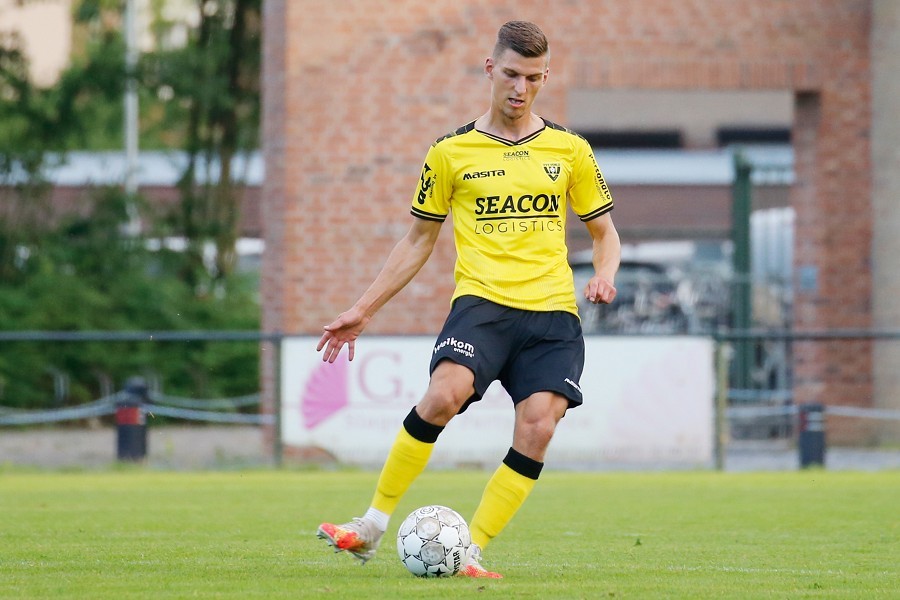 VVV Venlo vs. VV Una Zeelst (2021/22)_36