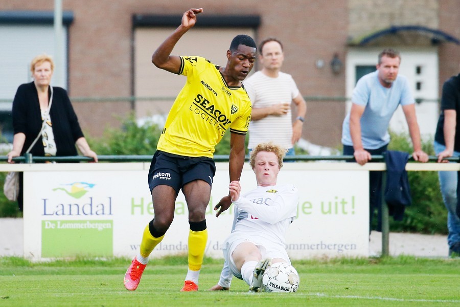 VVV Venlo vs. VV Una Zeelst (2021/22)_40