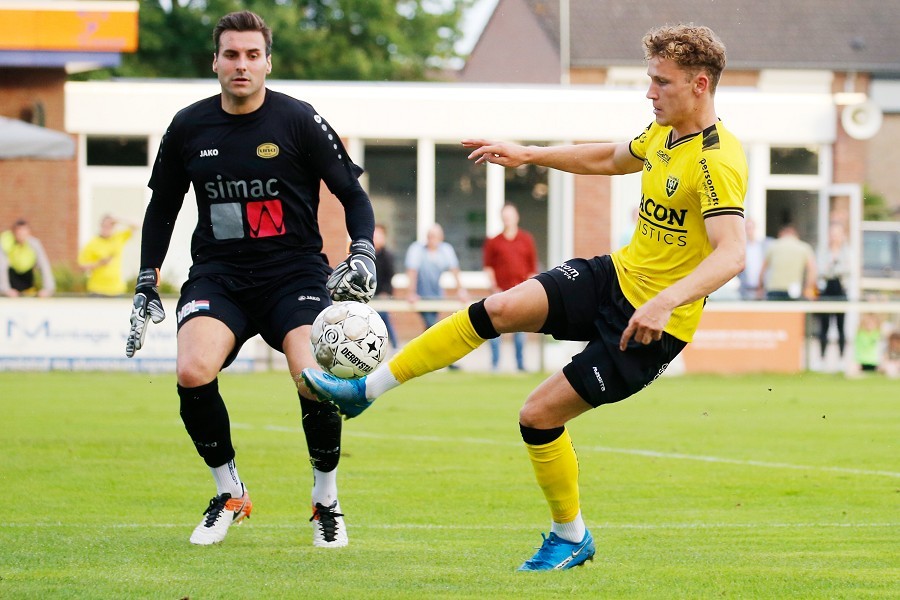 VVV Venlo vs. VV Una Zeelst (2021/22)_45