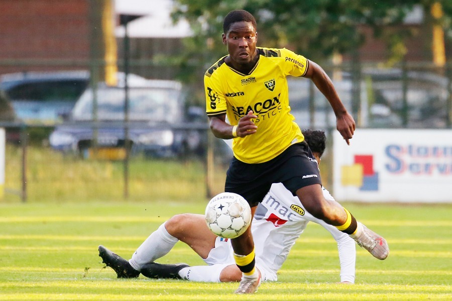 VVV Venlo vs. VV Una Zeelst (2021/22)_52
