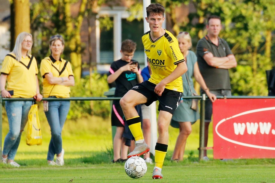 VVV Venlo vs. VV Una Zeelst (2021/22)_53
