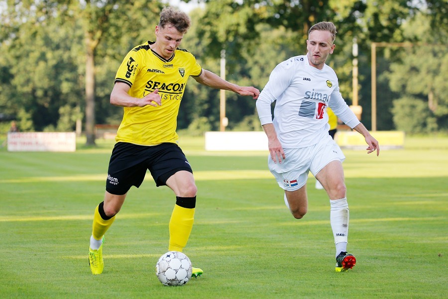 VVV Venlo vs. VV Una Zeelst (2021/22)_9