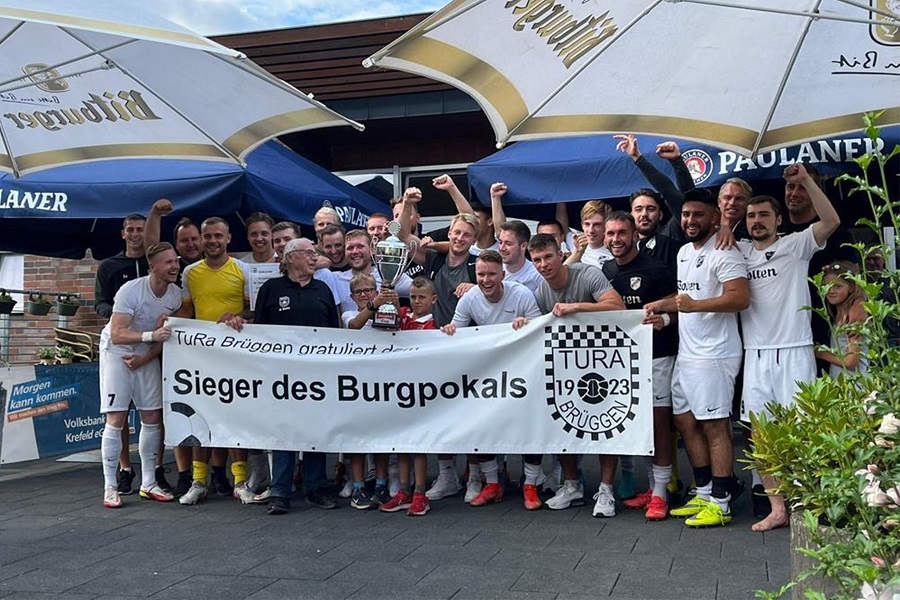 Der SC Victoria Mennrath gewann 2022 den Burgpokal